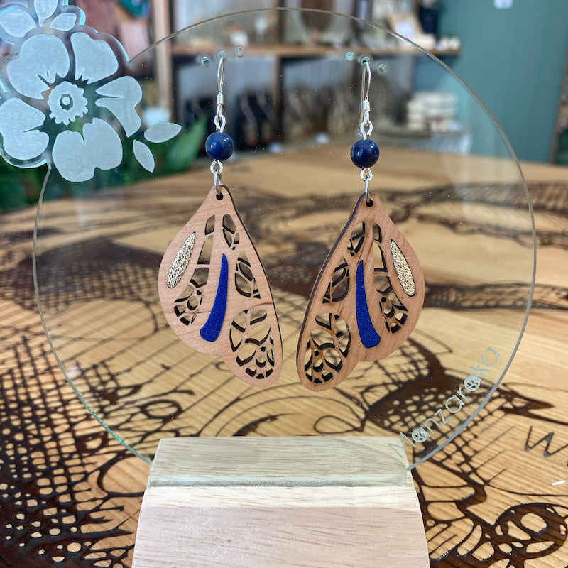 Boucle d'oreille - Aile de Papillon - Bleu éléctrique doré