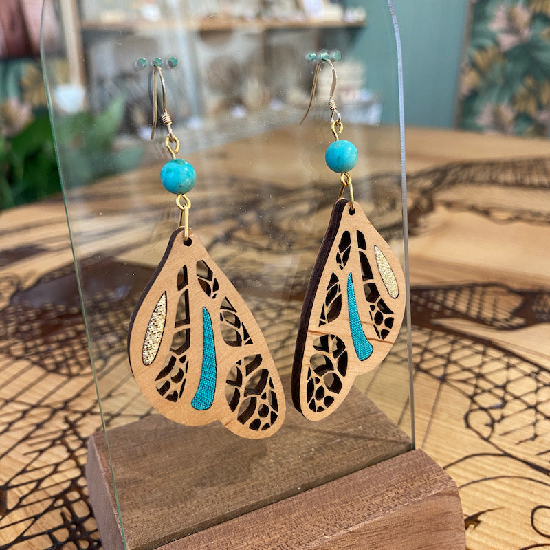 Boucle d'oreille - Aile de Papillon - Bleu turquoise doré