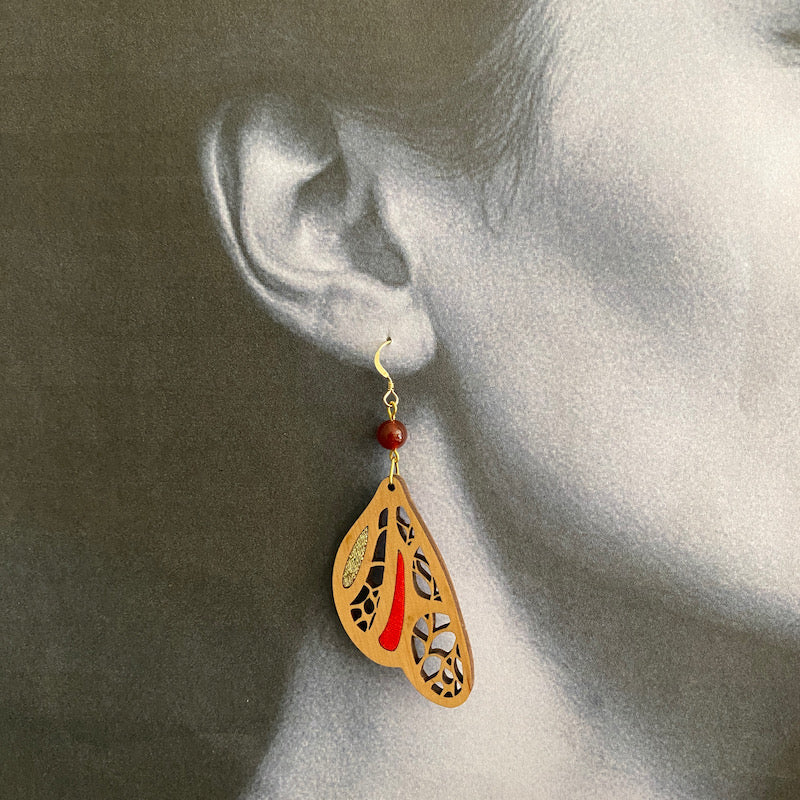 Boucle d'oreille - Aile de Papillon - Rouge Doré